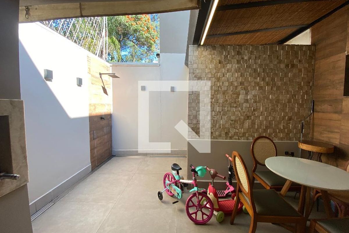 Casa, 3 quartos, 190 m² - Foto 92