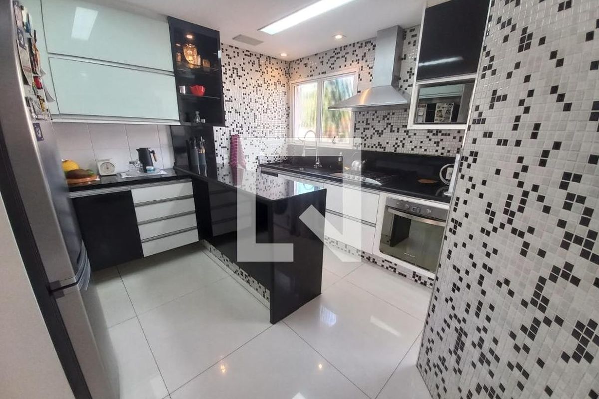 Casa, 4 quartos, 384 m² - Foto 26