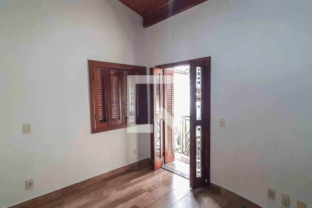 Casa, 4 quartos, 246 m² - Foto 63