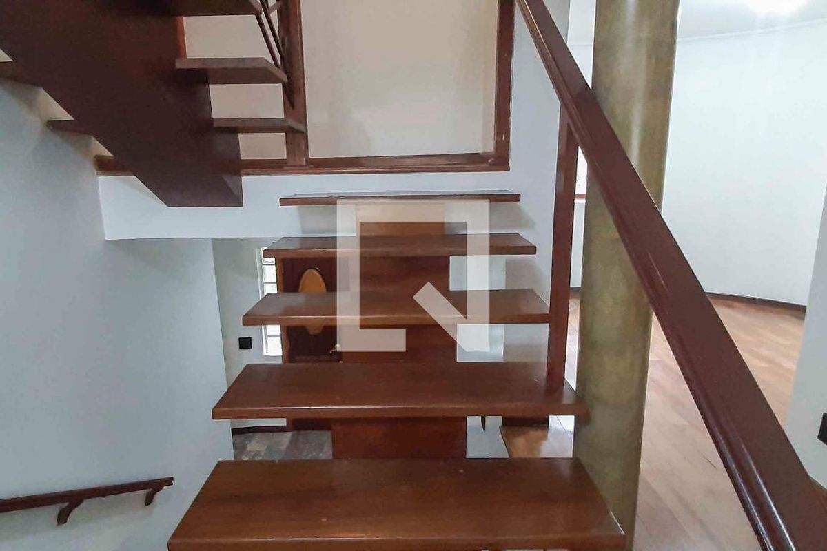 Casa, 4 quartos, 246 m² - Foto 28