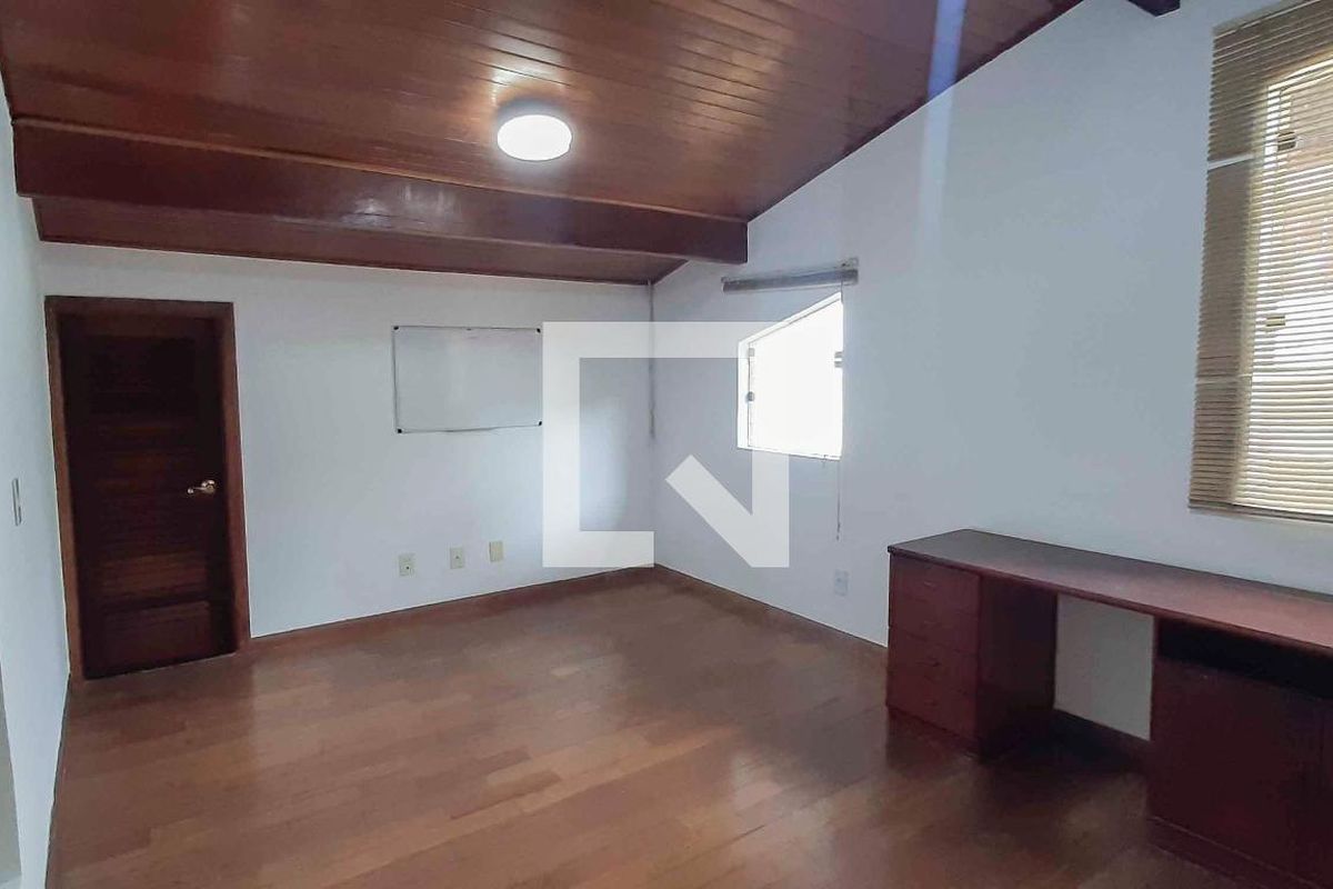 Casa, 4 quartos, 246 m² - Foto 71