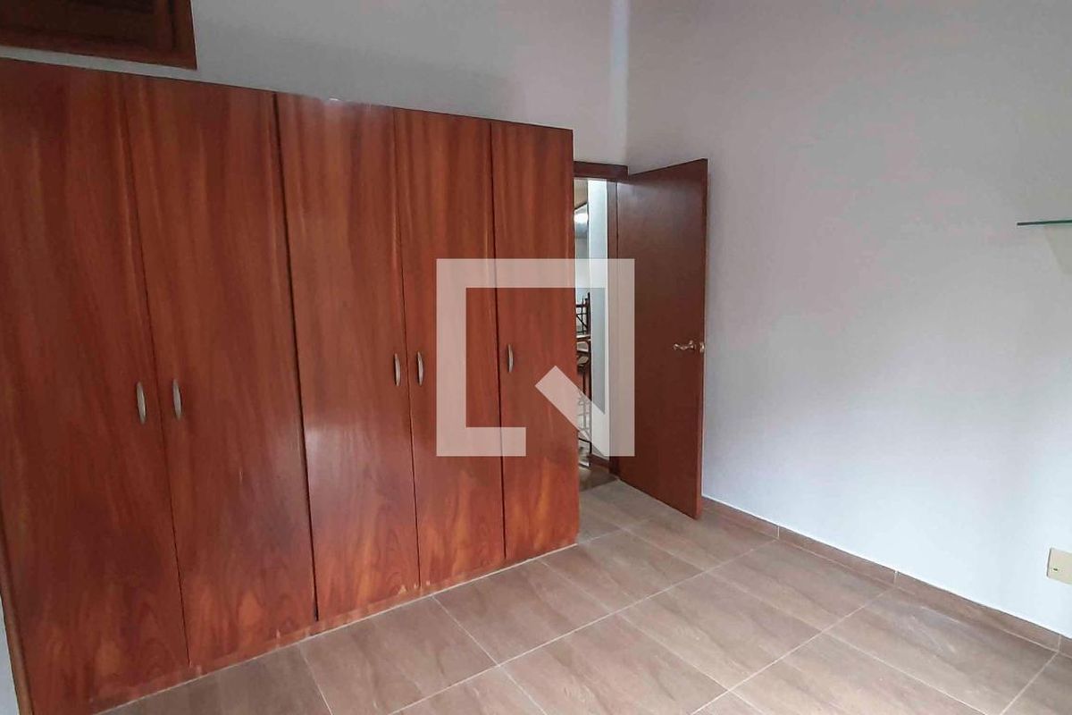 Casa, 4 quartos, 246 m² - Foto 57