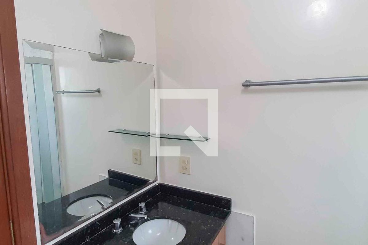 Casa, 4 quartos, 246 m² - Foto 84