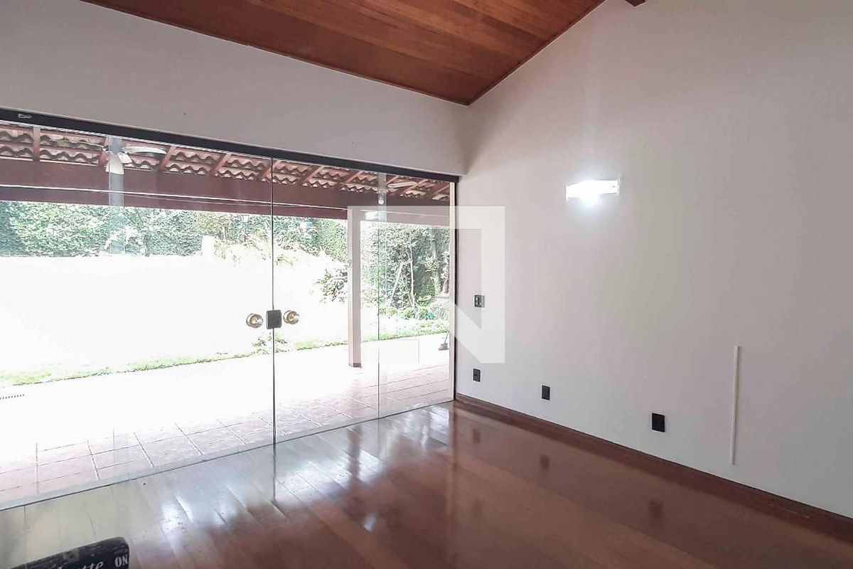 Casa, 4 quartos, 246 m² - Foto 15