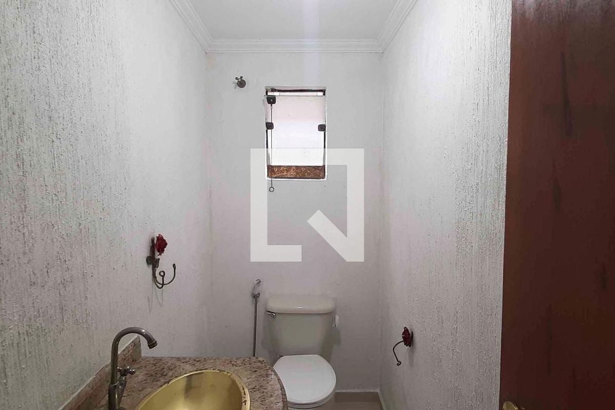 Casa, 4 quartos, 246 m² - Foto 24