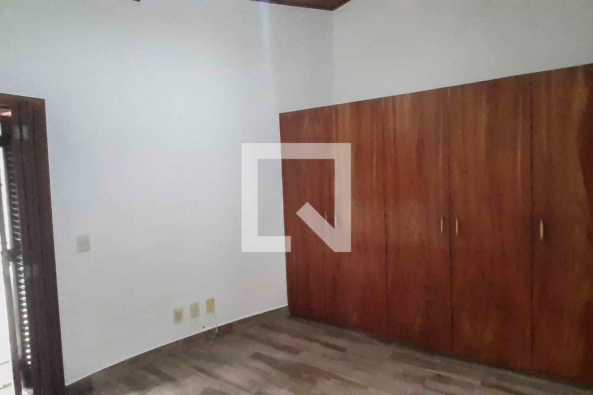 Casa, 4 quartos, 246 m² - Foto 64