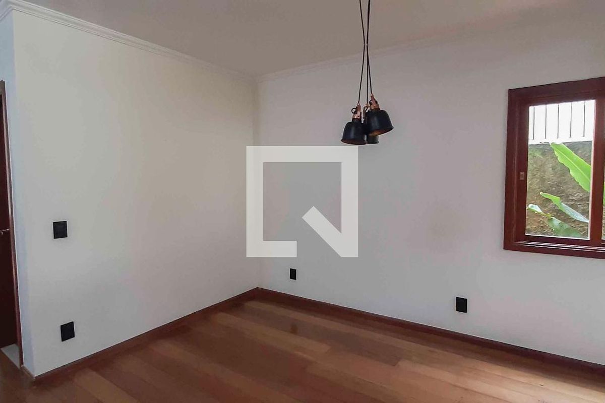 Casa, 4 quartos, 246 m² - Foto 11
