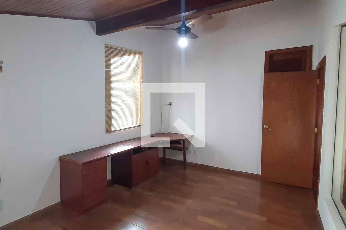 Casa, 4 quartos, 246 m² - Foto 74