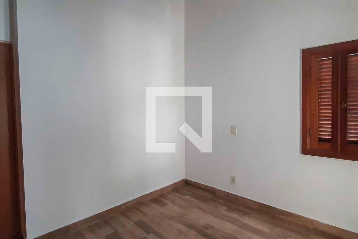 Casa, 4 quartos, 246 m² - Foto 66
