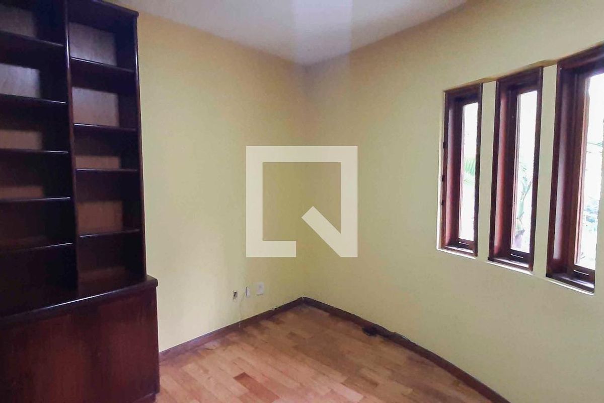 Casa, 4 quartos, 246 m² - Foto 20