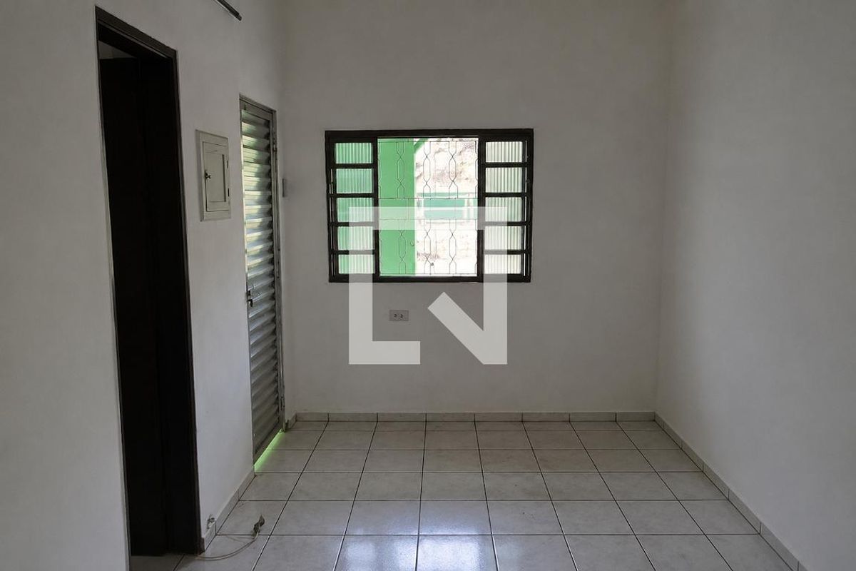 Casa, 3 quartos, 200 m² - Foto 4