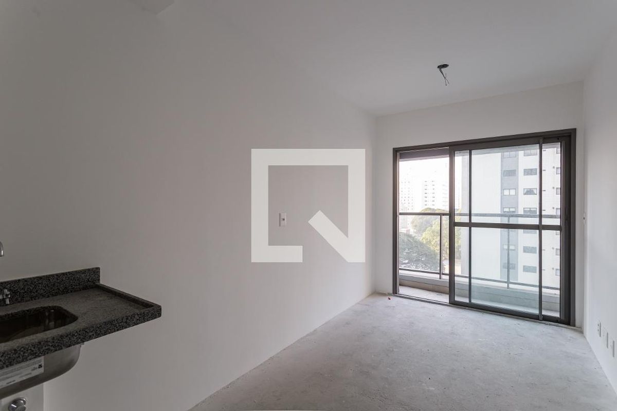 Apartamento, 1 quarto, 32 m² - Foto 2