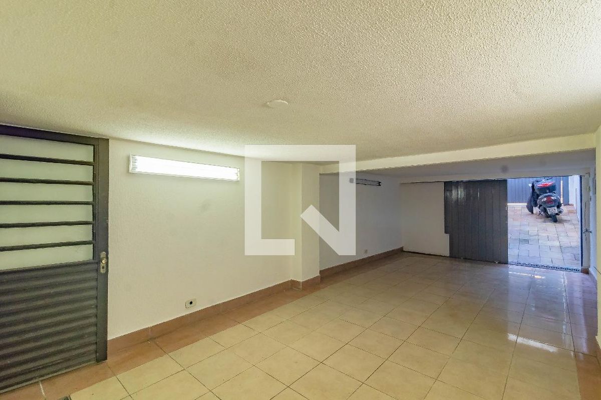Casa, 3 quartos, 193 m² - Foto 43