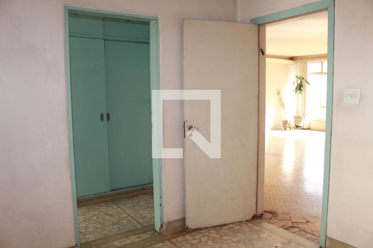 Apartamento, 3 quartos, 220 m² - Foto 10