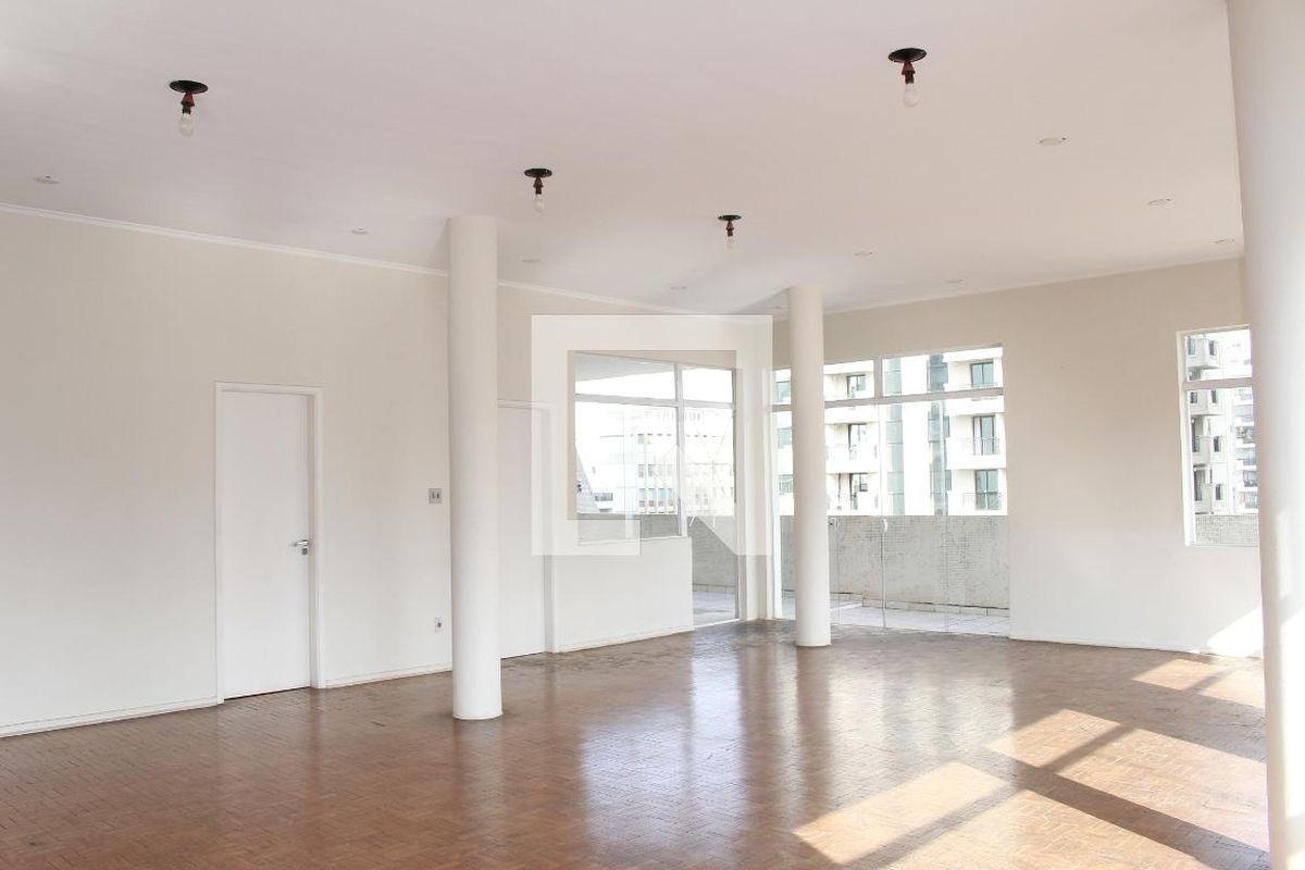 Apartamento, 3 quartos, 220 m² - Foto 50