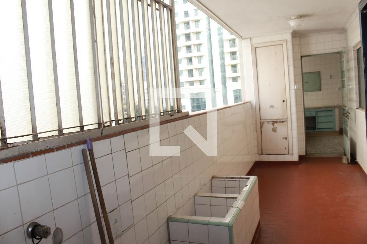 Apartamento, 3 quartos, 220 m² - Foto 36