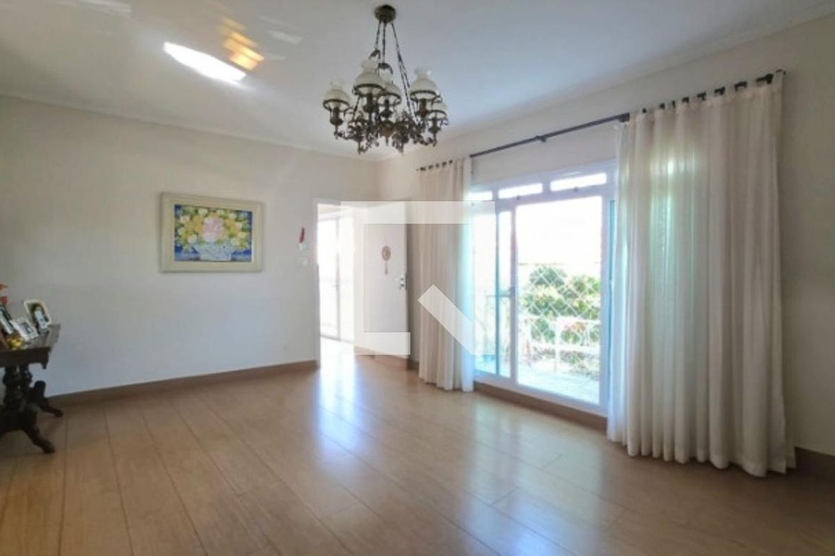 Casa à Venda - Jardim Flamboyant, 3 Quartos,  173 m2 em , Campinas - sp | SoloBR