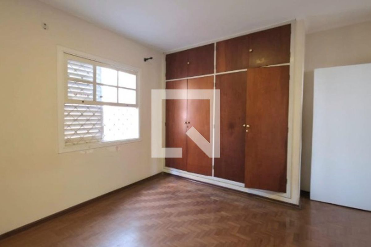 Casa à Venda - Jardim Flamboyant, 3 Quartos,  173 m2 em , Campinas - sp | SoloBR