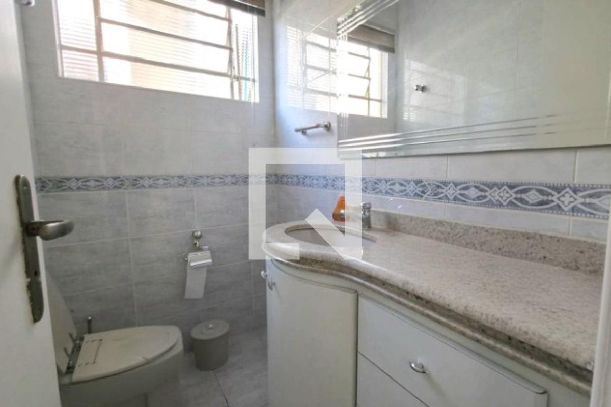 Casa à Venda - Jardim Flamboyant, 3 Quartos,  173 m2 em , Campinas - sp | SoloBR