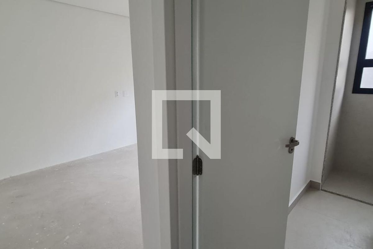 Apartamento à Venda - Cambuí, 2 Quartos,  110 m2 em , Campinas - sp | SoloBR