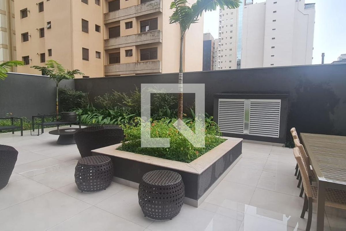 Apartamento à Venda - Cambuí, 2 Quartos,  110 m2 em , Campinas - sp | SoloBR