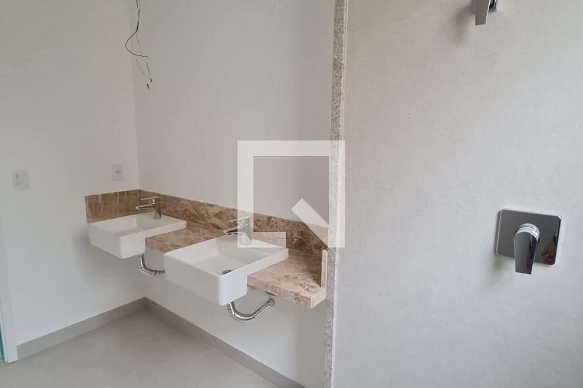 Apartamento à Venda - Cambuí, 3 Quartos,  136 m2 em , Campinas - sp | SoloBR