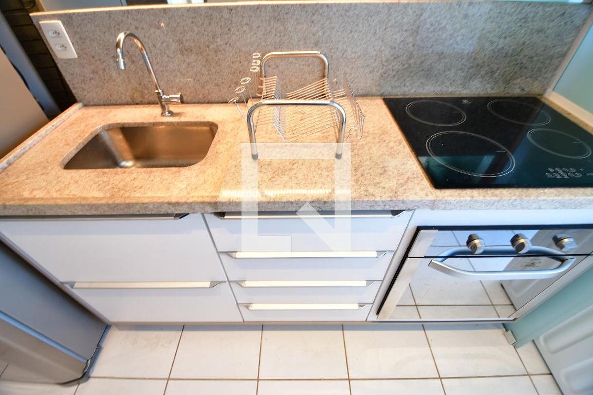 Apartamento à Venda - Bosque, 1 Quarto,  43 m2 em , Campinas - sp | SoloBR