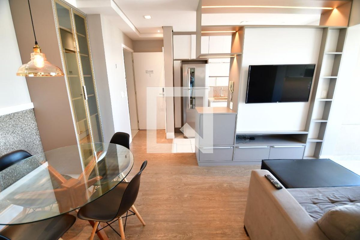 Apartamento à Venda - Bosque, 1 Quarto,  43 m2 em , Campinas - sp | SoloBR