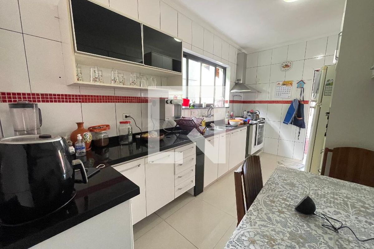 Casa, 3 quartos, 186 m² - Foto 35