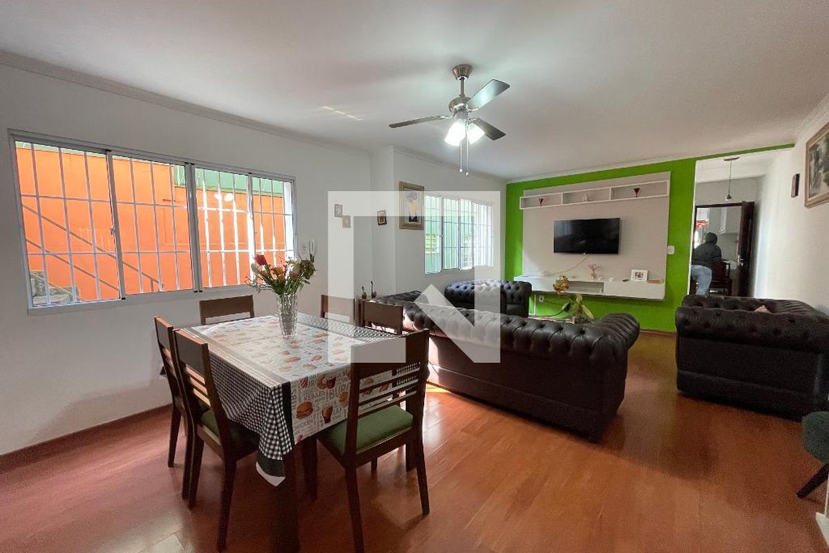 Casa, 3 quartos, 186 m² - Foto 1