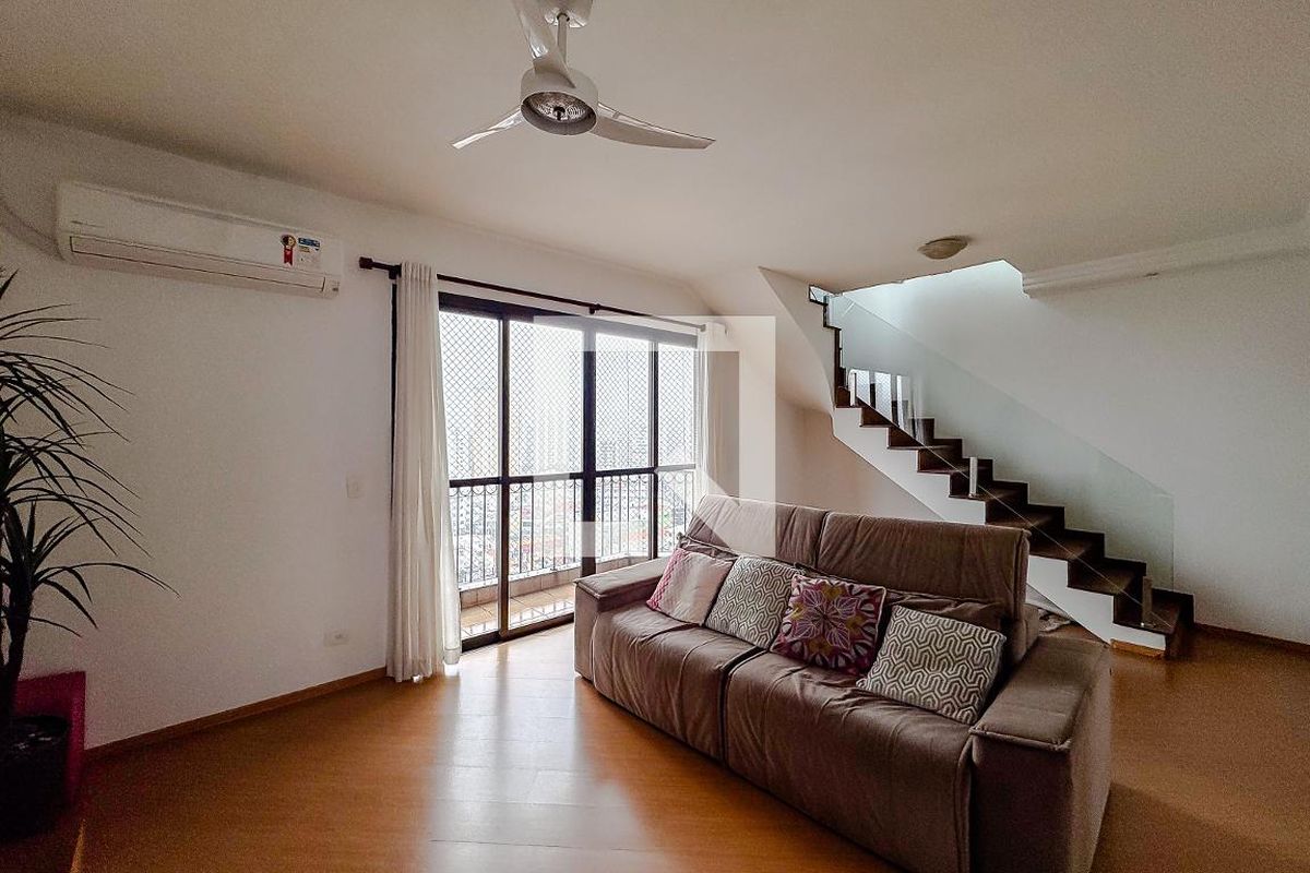 Apartamento, 3 quartos, 241 m² - Foto 1