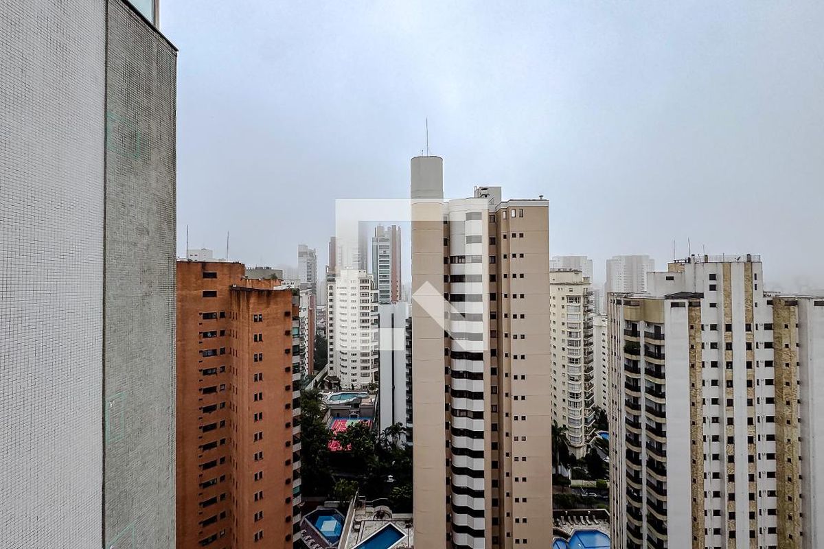 Apartamento, 3 quartos, 241 m² - Foto 32