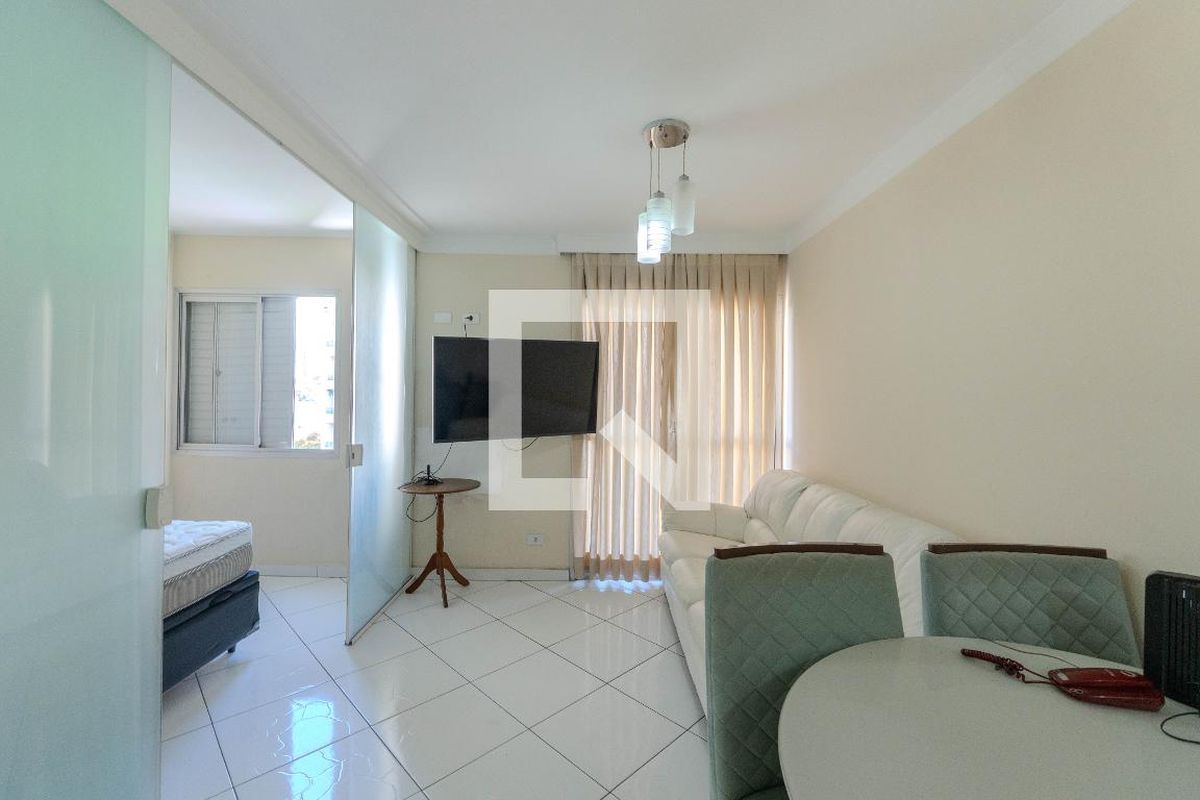 Apartamento, 1 quarto, 33 m² - Foto 2