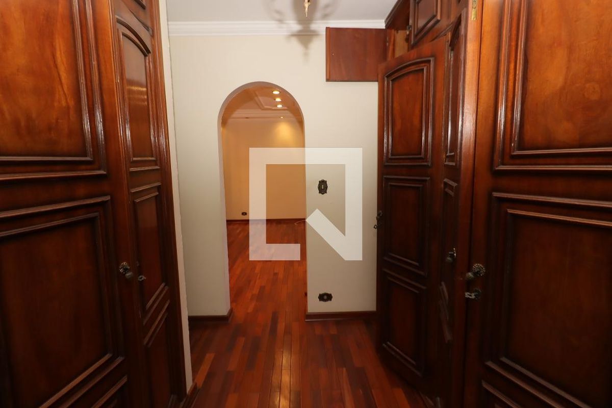 Casa, 3 quartos, 300 m² - Foto 14