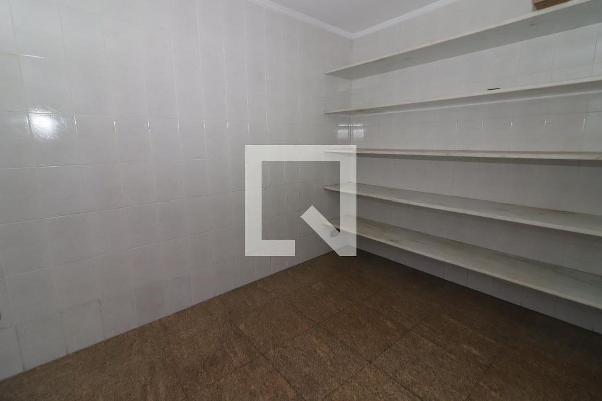 Casa, 3 quartos, 300 m² - Foto 44
