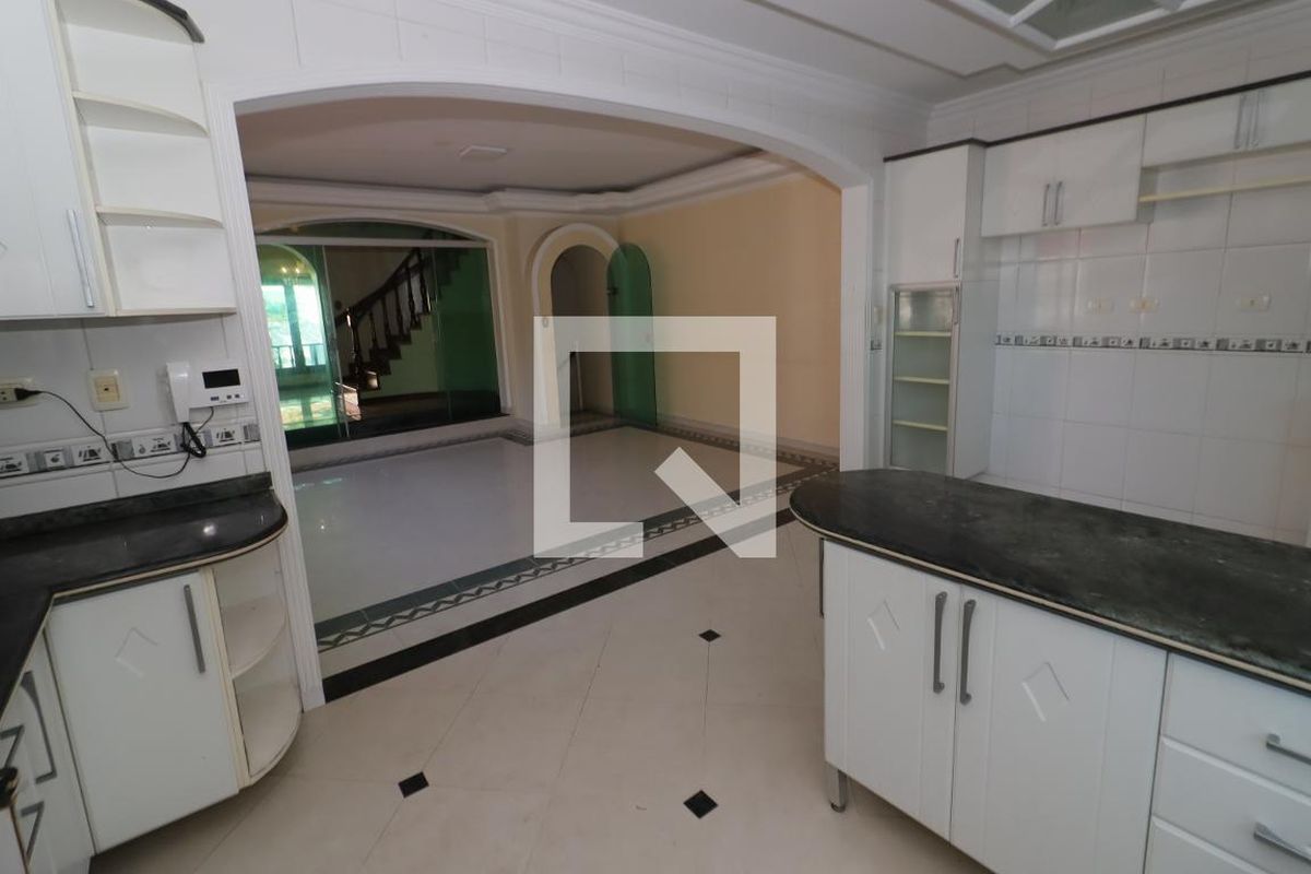 Casa, 3 quartos, 300 m² - Foto 37