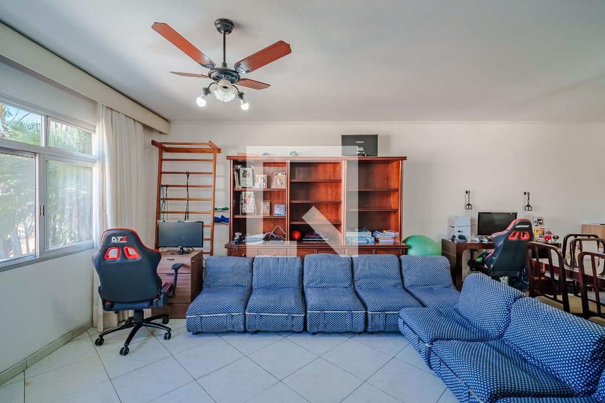 Casa, 4 quartos, 290 m² - Foto 2