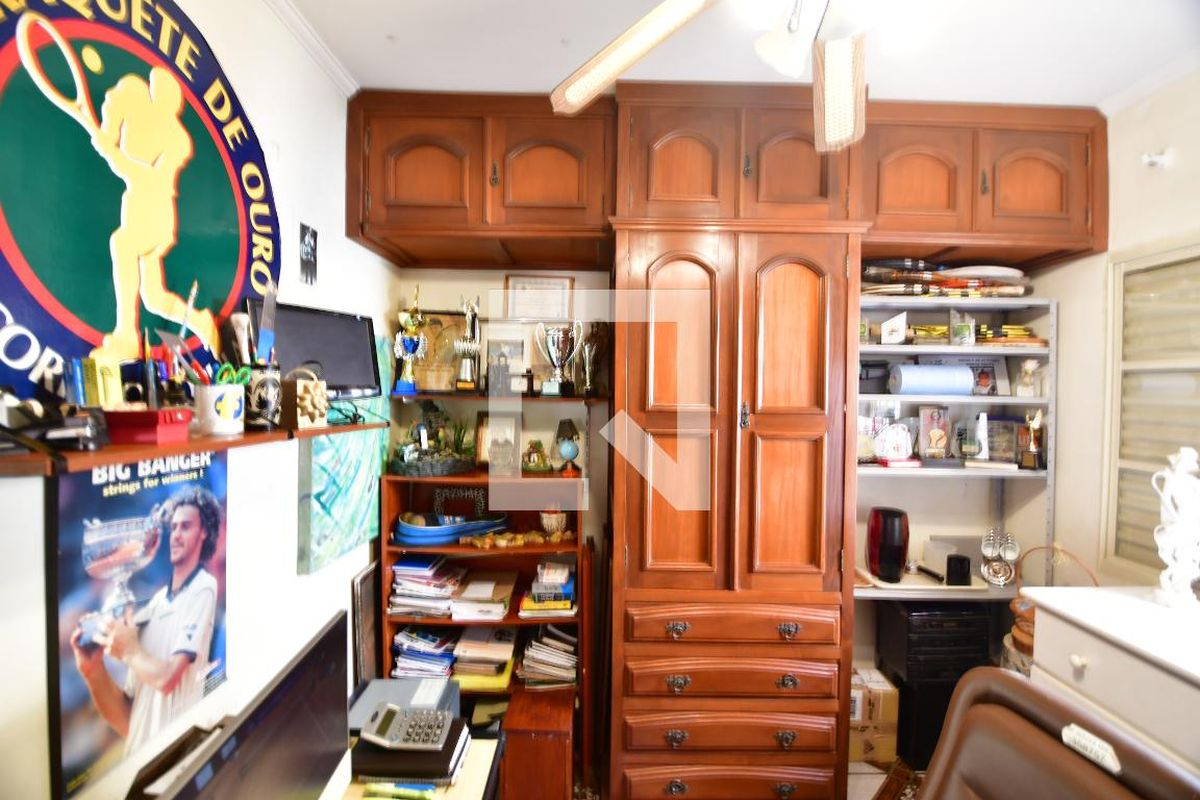 Casa à Venda - Jardim Flamboyant, 3 Quartos,  202 m2 em , Campinas - sp | SoloBR