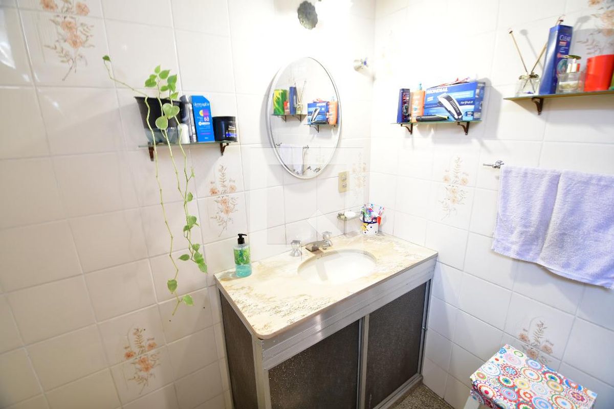Casa à Venda - Jardim Flamboyant, 3 Quartos,  202 m2 em , Campinas - sp | SoloBR