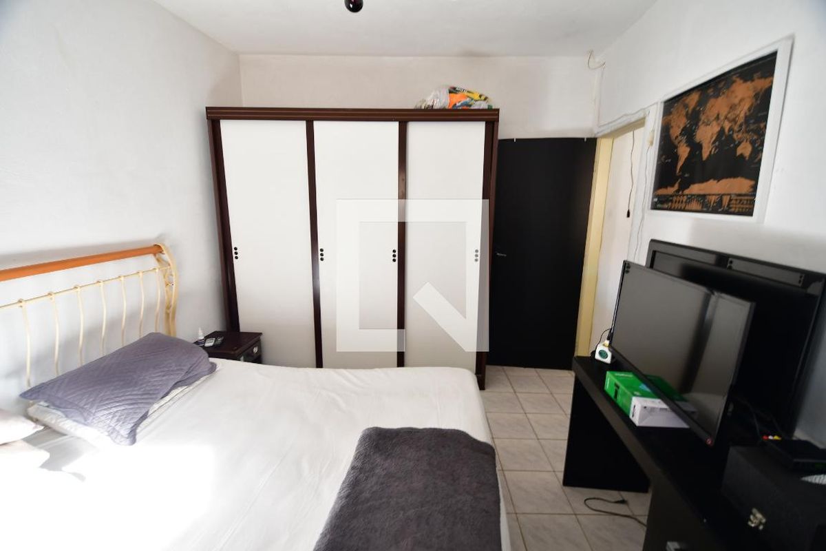 Casa à Venda - Jardim Flamboyant, 3 Quartos,  202 m2 em , Campinas - sp | SoloBR