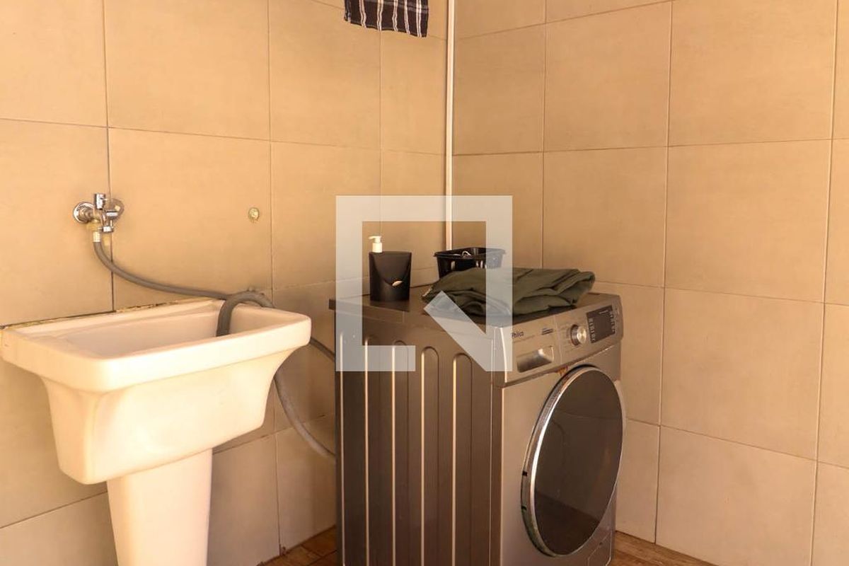 Casa, 4 quartos, 260 m² - Foto 68
