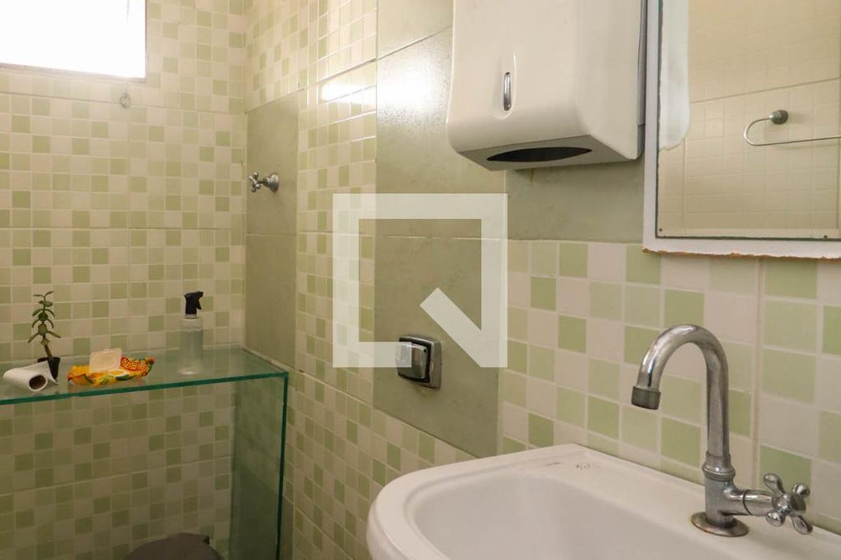 Casa, 4 quartos, 260 m² - Foto 47