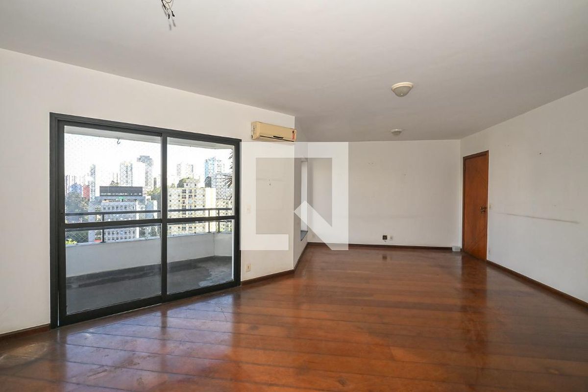 Apartamento, 4 quartos, 140 m² - Foto 1