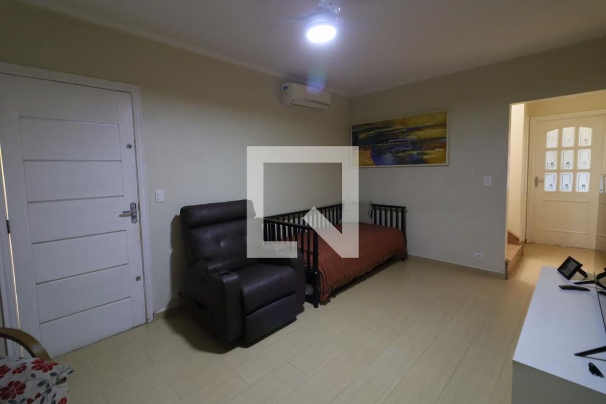 Casa, 4 quartos, 183 m² - Foto 2