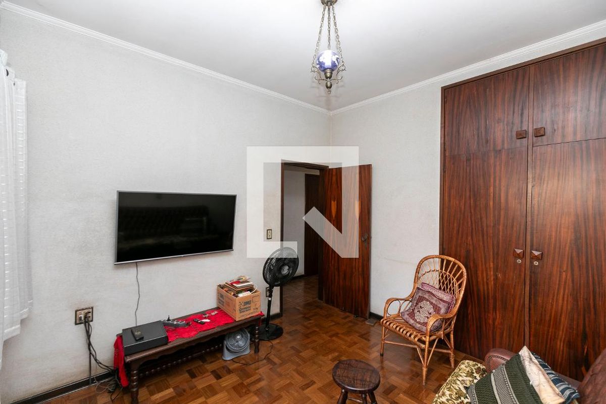 Casa à Venda - Taquaral, 4 Quartos,  200 m2 em , Campinas - sp | SoloBR