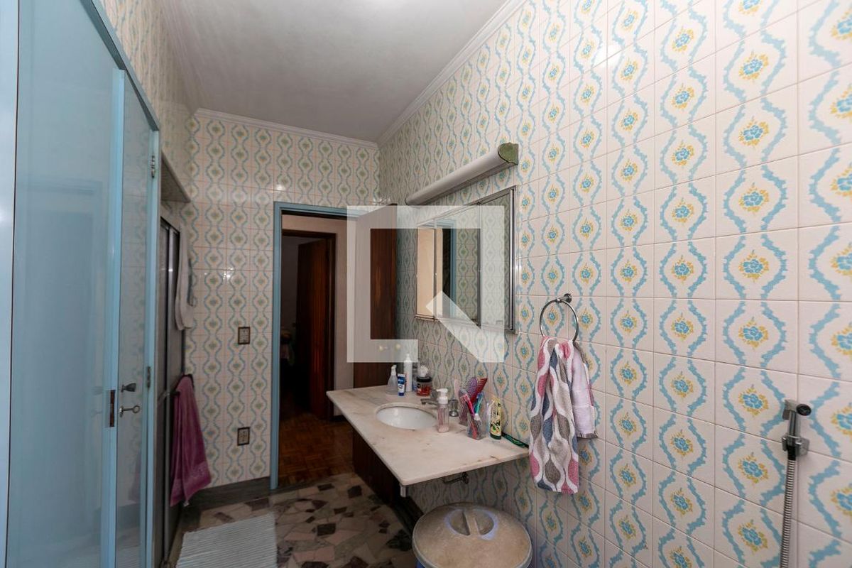 Casa à Venda - Taquaral, 4 Quartos,  200 m2 em , Campinas - sp | SoloBR