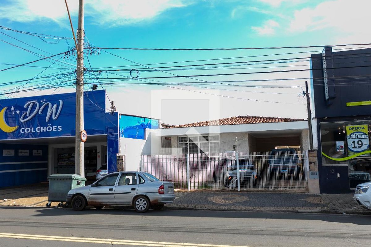 Casa à Venda - Taquaral, 4 Quartos,  200 m2 em , Campinas - sp | SoloBR