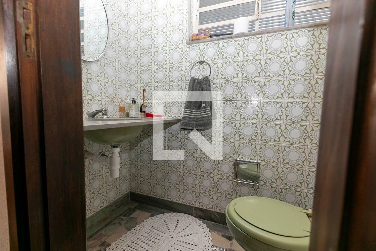 Casa à Venda - Taquaral, 4 Quartos,  200 m2 em , Campinas - sp | SoloBR
