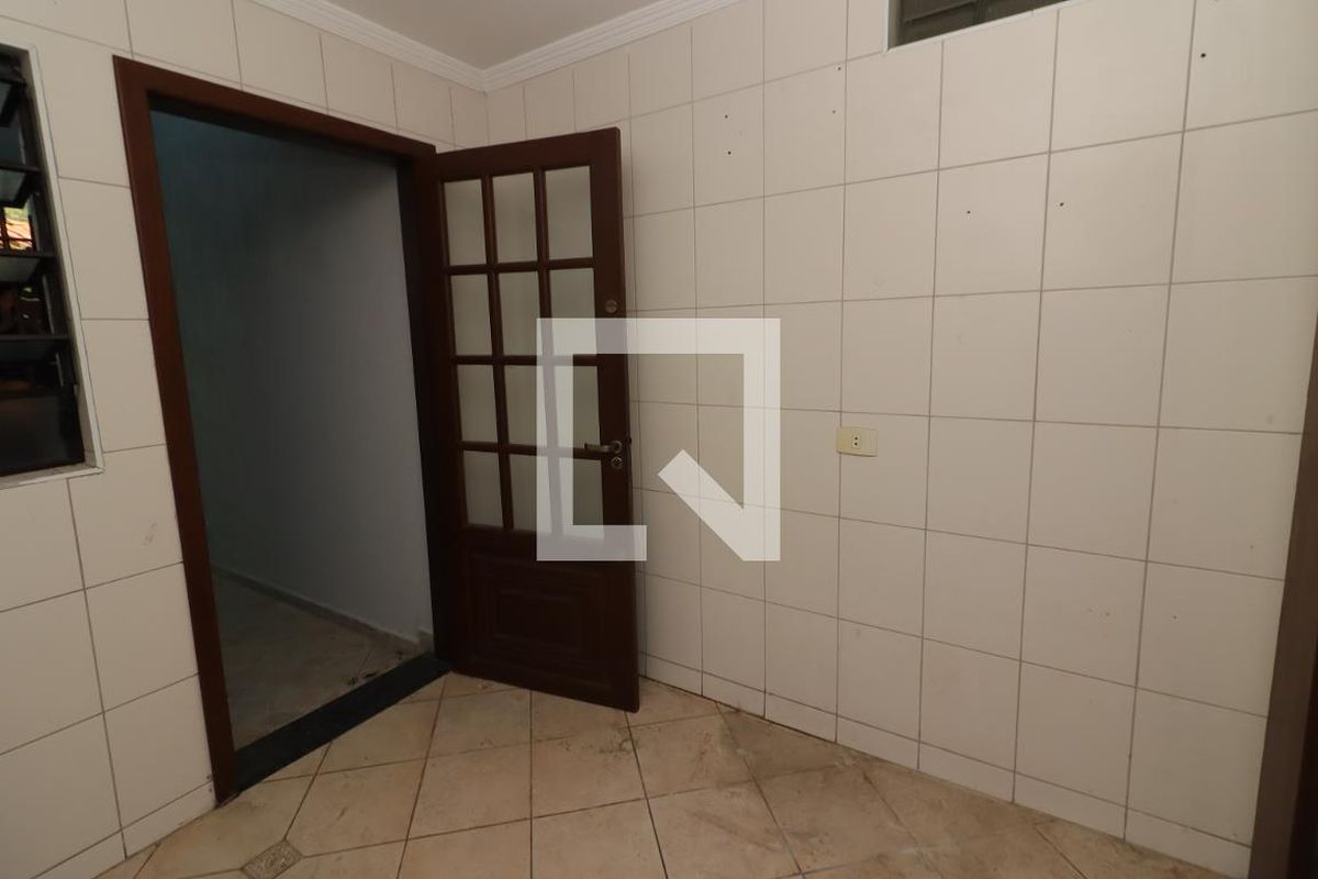 Casa, 3 quartos, 213 m² - Foto 28