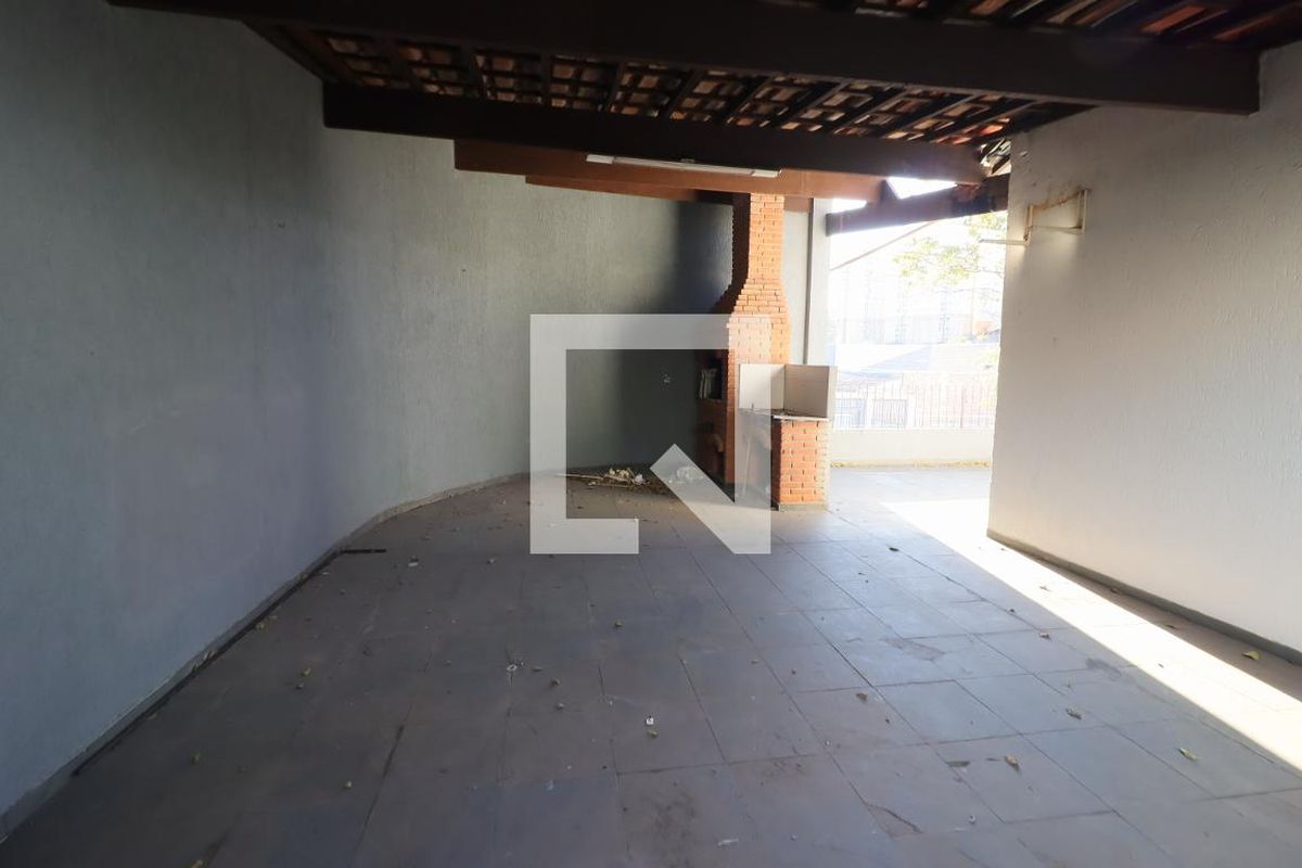 Casa, 3 quartos, 213 m² - Foto 41